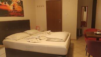 Kiwi Otel