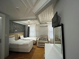 Jasmine Apartment