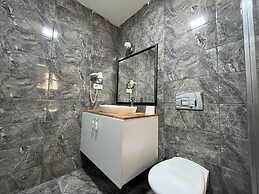 Jasmine Apartment