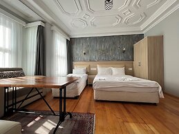 Jasmine Apartment