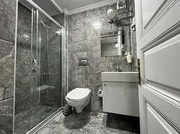Jasmine Apartment