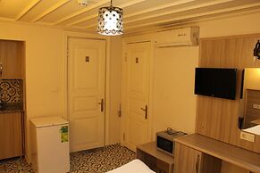 Jasmine Apartment