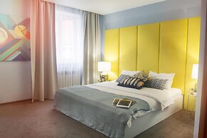 Maxim Park Hotel
