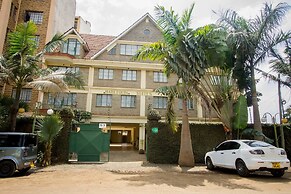 Harlequin Suites Hotel