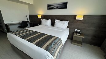 Best Western Plus Urban Larco Hotel