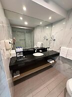 Best Western Plus Urban Larco Hotel