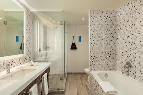 Hampton Inn by Hilton Tijuana