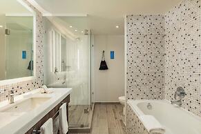 Hampton Inn by Hilton Tijuana