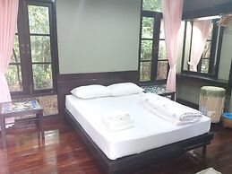 339 Hotels & Resort
