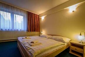 Hotel Boboty