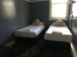 Swansea Hotel