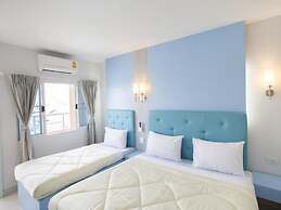 P.A. Thani Hotel