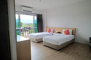 Sleeping Tree Hotel