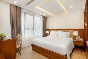 Paris Deli Danang Beach Hotel