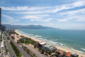 Paris Deli Danang Beach Hotel