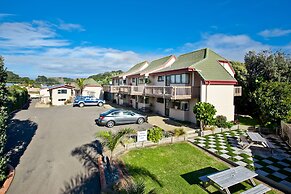 Aquarius Motel