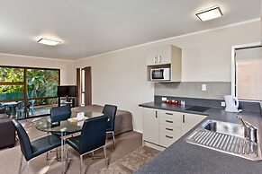 Aquarius Motel