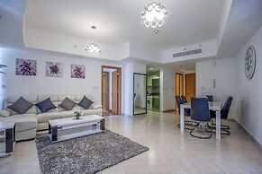 The Waves by Deluxe Holiday Homes