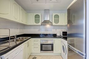 The Waves by Deluxe Holiday Homes