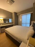 Sun Suit Hotel