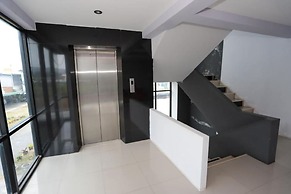 C Tower Hotel