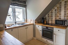 Dunroamin Apartment