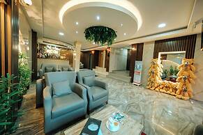 Koc Hotel