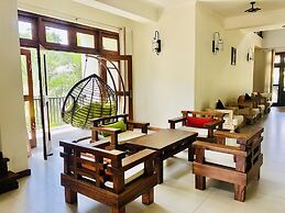Rivora Residence