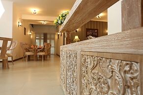 Rivora Residence