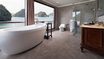 Rosa Boutique Cruise