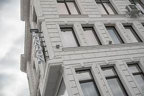 London Boutique Hotel