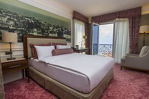 Mell Hotel