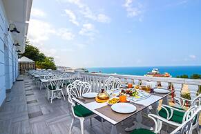 Mell Hotel