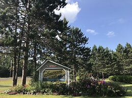 Northwoods Motel
