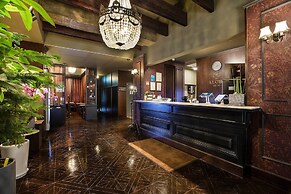 Hanam Aloha Hotel