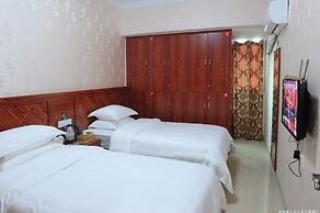Celebrity  Apartment Hotel