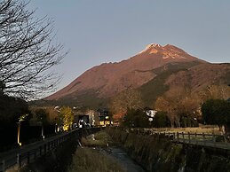 Yufuin Onsen Ryokan Hananomai