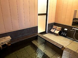 Yufuin Onsen Ryokan Hananomai