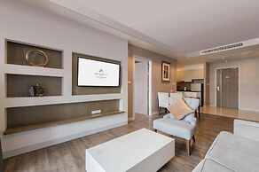 Metropolis Suites Bangkok, Tapestry Collection by Hilton