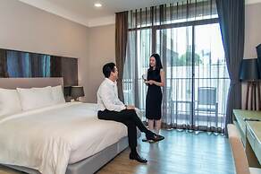 Metropolis Suites Bangkok, Tapestry Collection by Hilton