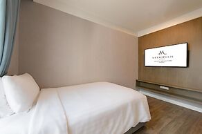 Metropolis Suites Bangkok, Tapestry Collection by Hilton