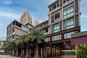 Metropolis Suites Bangkok, Tapestry Collection by Hilton