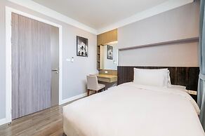 Metropolis Suites Bangkok, Tapestry Collection by Hilton