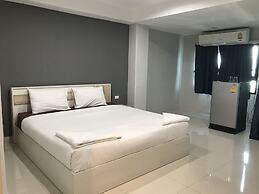 Ploen Ploen Residence