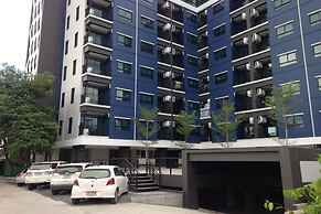 Ploen Ploen Residence