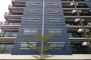Ploen Ploen Residence
