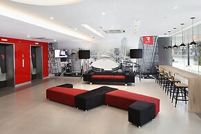Red Planet Cubao Aurora Boulevard