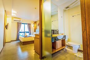 The Signature Hotel Thapae