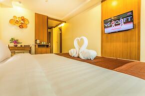 The Signature Hotel Thapae