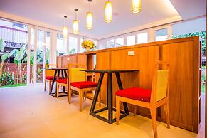 The Signature Hotel Thapae